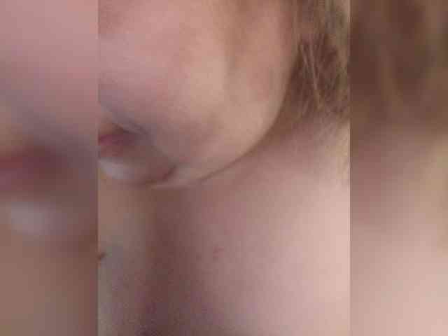 Julian-A webcam