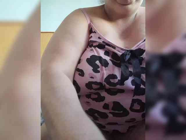 Julian-A webcam