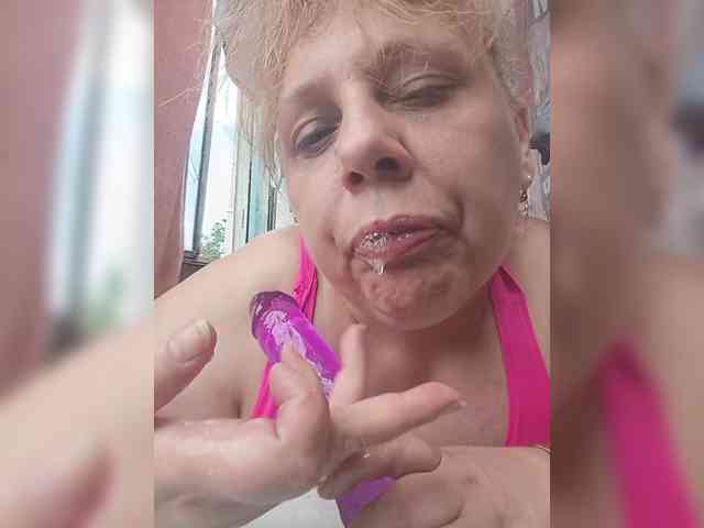 Julian-A webcam