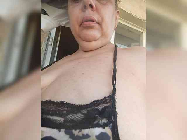 Juliet-A Live Webcam on BongaCams