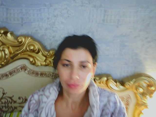 Rosalinda37 live cam preview