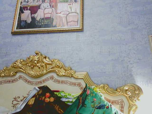 Rosalinda37 live cam preview