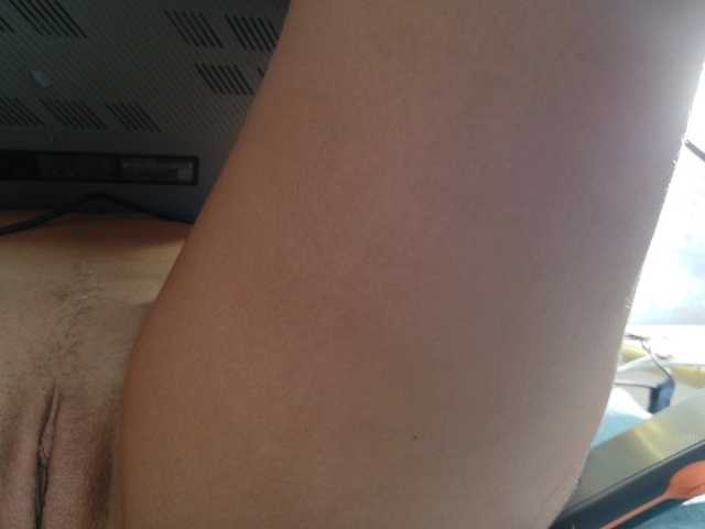 Rosalinda37 live cam on BongaCams