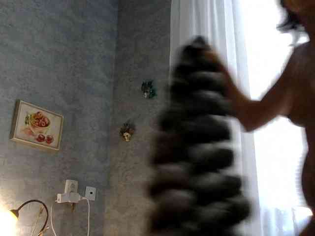 Rosalinda37 webcam