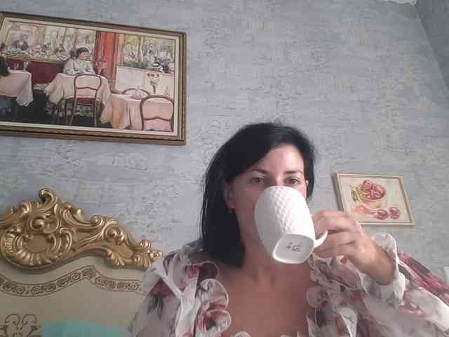 Rosalinda37 webcam