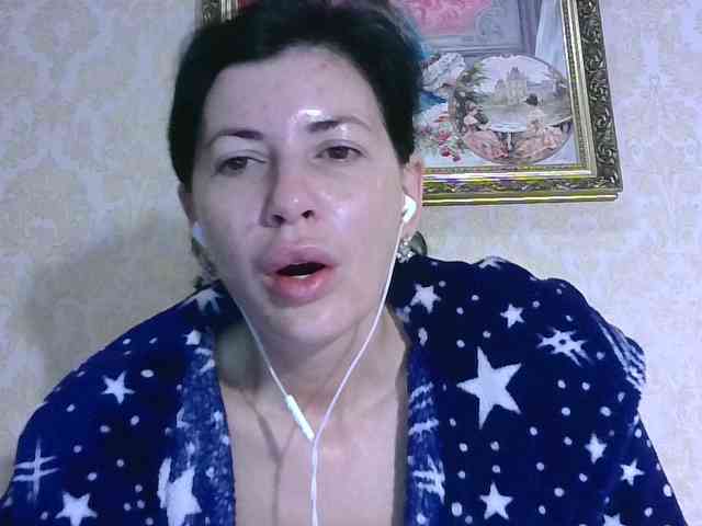 Rosalinda37 webcam