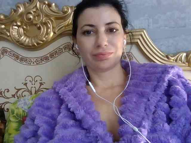 Rosalinda37 webcam