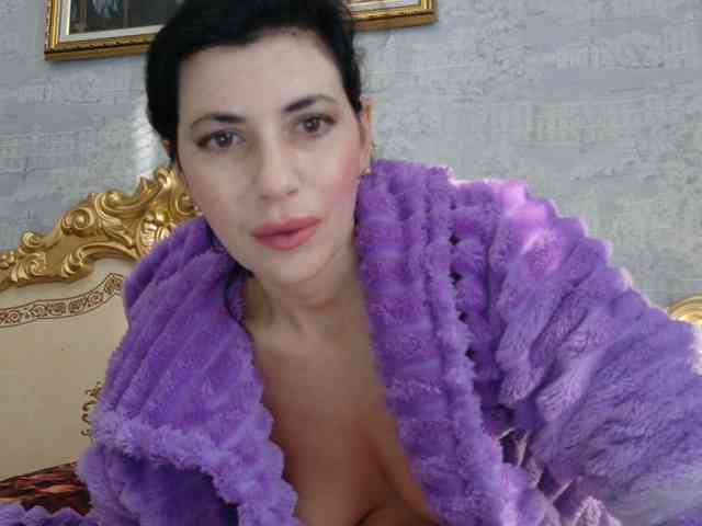 Rosalinda37 webcam