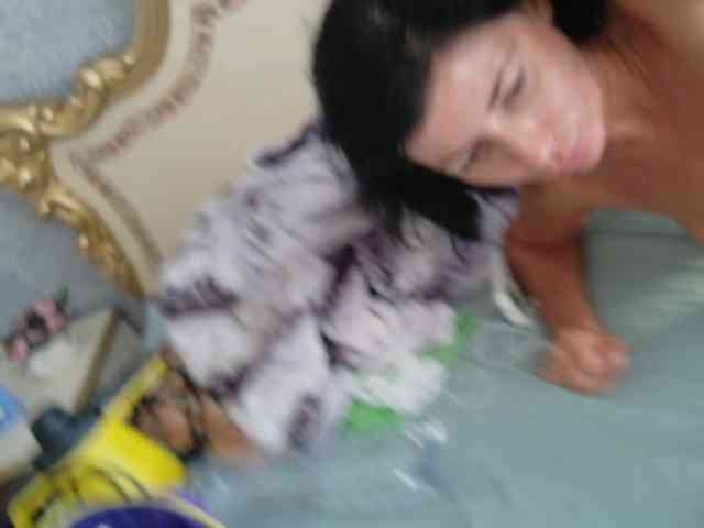 Rosalinda37 webcam