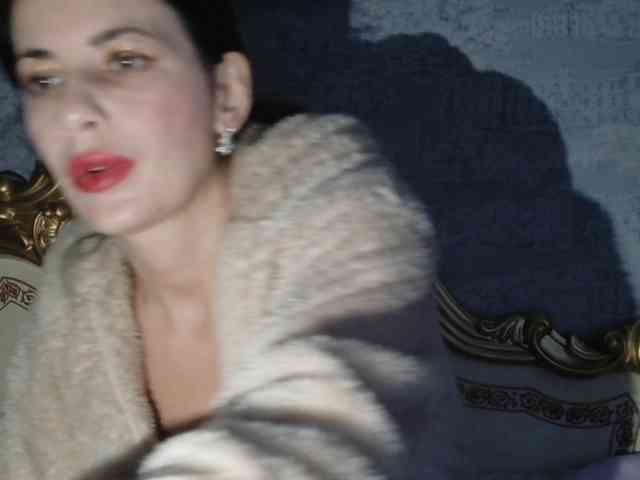 Rosalinda37 webcam