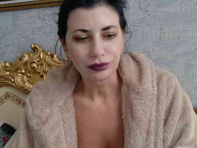 Rosalinda37 webcam