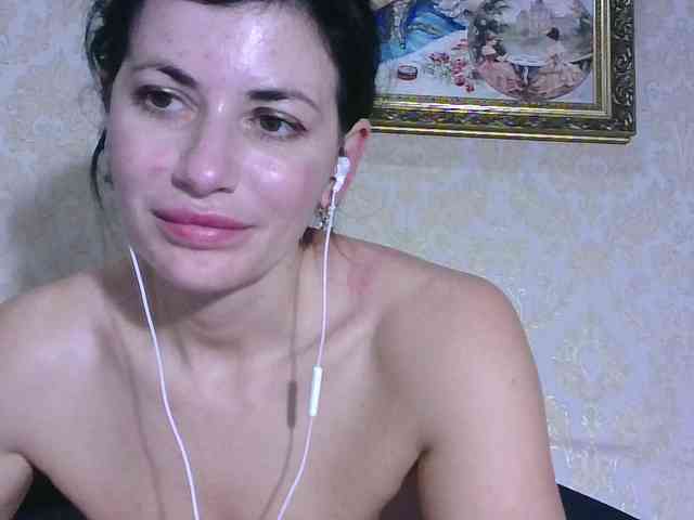 Rosalinda37 webcam