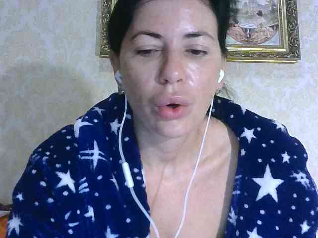 Rosalinda37 webcam