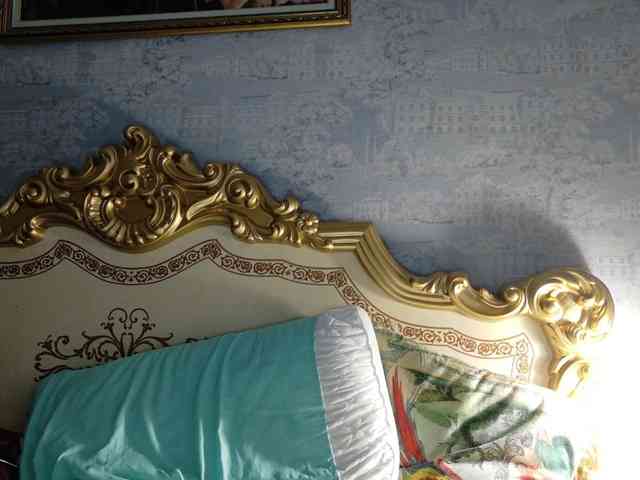 Rosalinda37 webcam