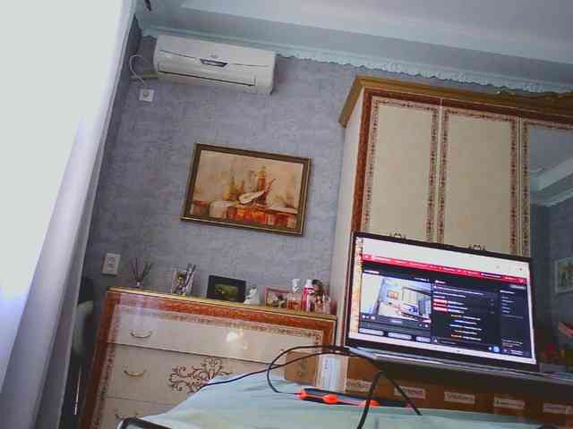 Rosalinda37 webcam