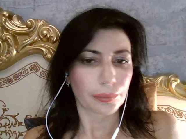 Rosalinda37 webcam