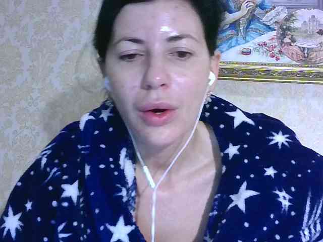 Rosalinda37 webcam