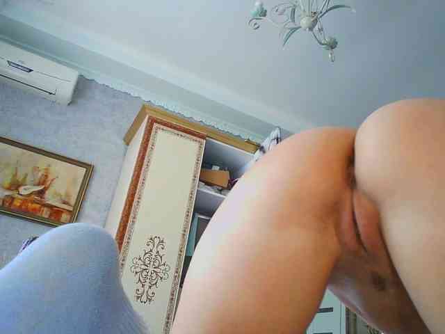 Rosalinda37 webcam
