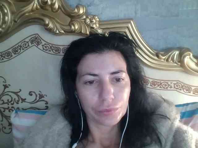 Rosalinda37 webcam