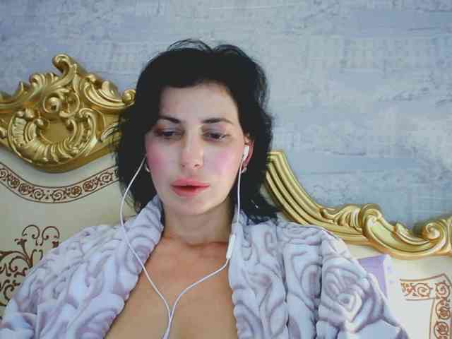 Rosalinda37 webcam