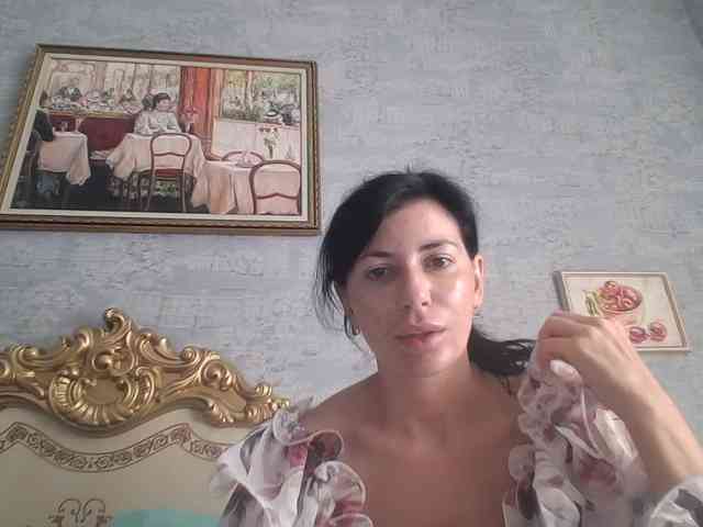Rosalinda37 webcam