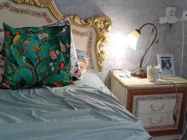 Rosalinda37 webcam