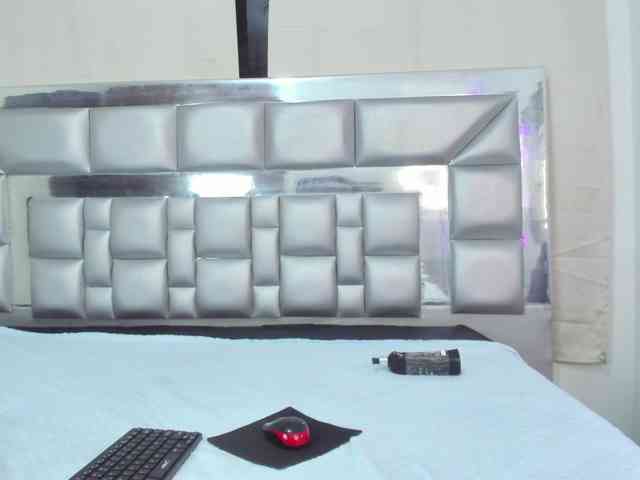 Hilary-thompson webcam