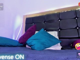 Roxxana-cute Porn Show