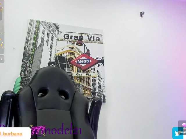 crystal-burbano live cam on BongaCams