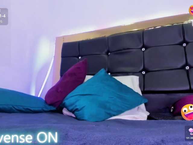 Roxxana-cute live webcam