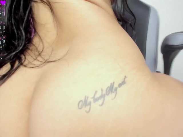 crystal-burbano's BongaCams show and profile