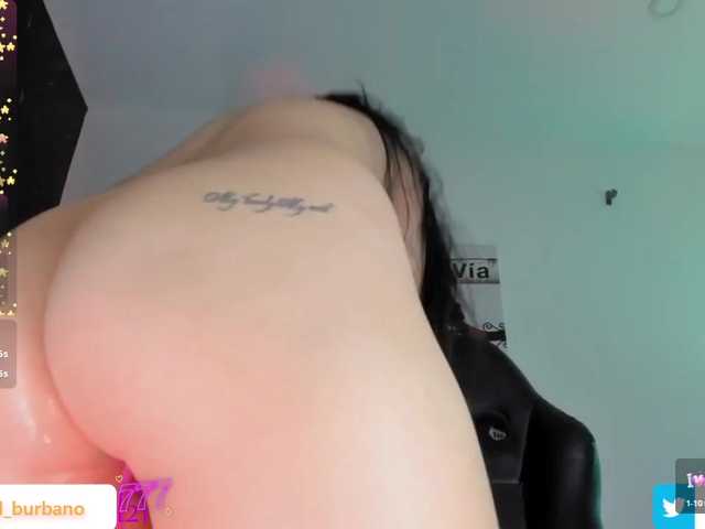 crystal-burbano live cam preview