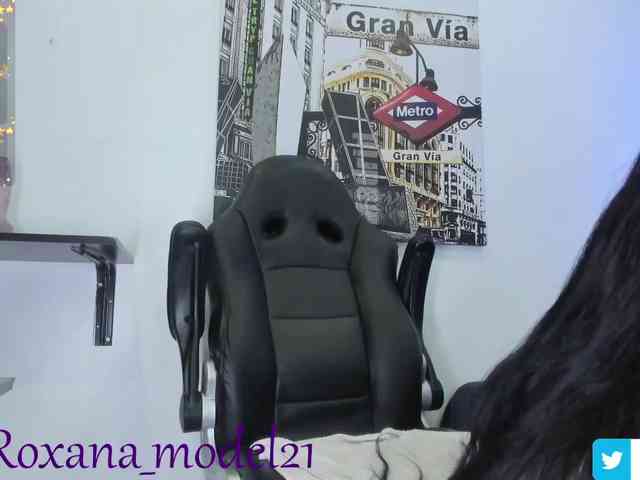 Roxxana-cute webcam
