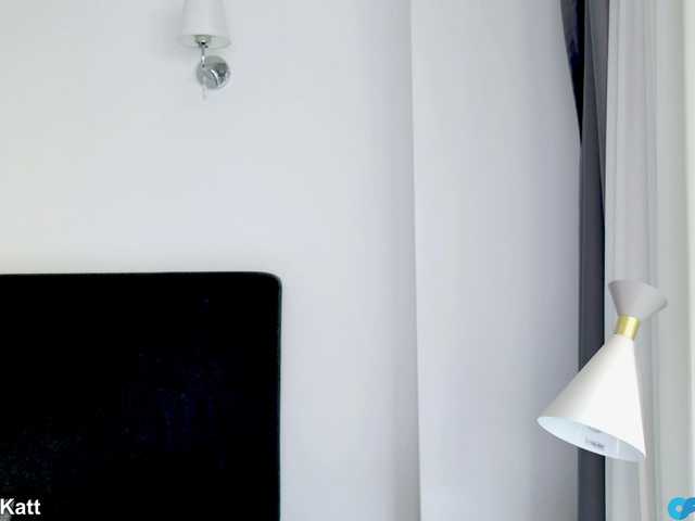 LilouKatt live webcam show