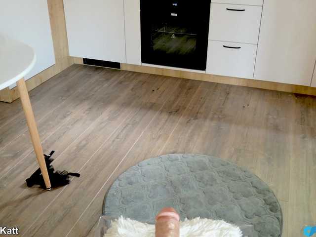 le modèle LilouKatt est en webcam porno dans un show sur le site bongacams, il possède les tags suivants: White/Caucasian,Blonde,Shaved