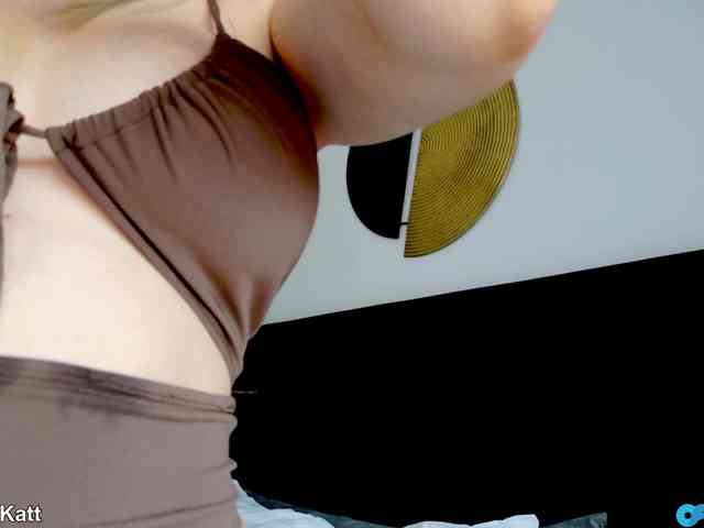LilouKatt webcam