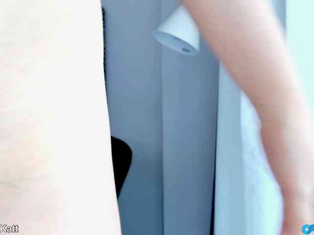 LilouKatt webcam