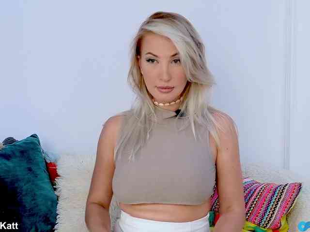 LilouKatt webcam