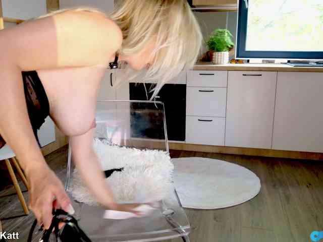 LilouKatt webcam