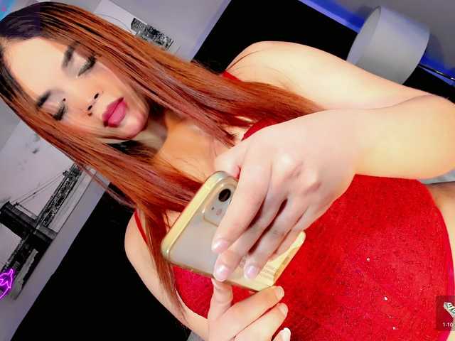 ManellykSparklee live webcam show