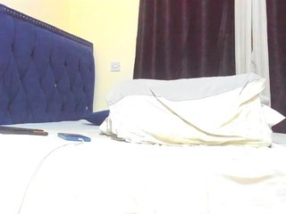 Lucienah's Live Webcam