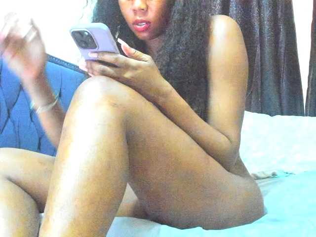 Lucienah live cam on BongaCams