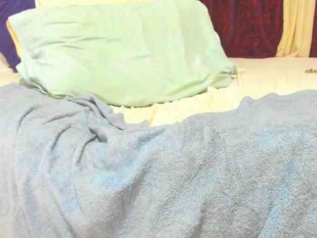 Lucienah webcam