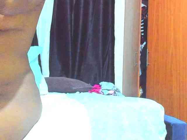 Lucienah webcam