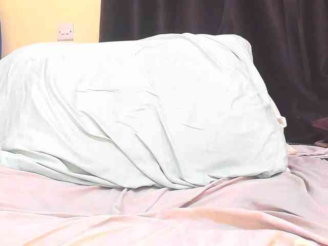 Lucienah webcam