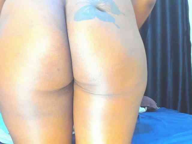 Lucienah webcam