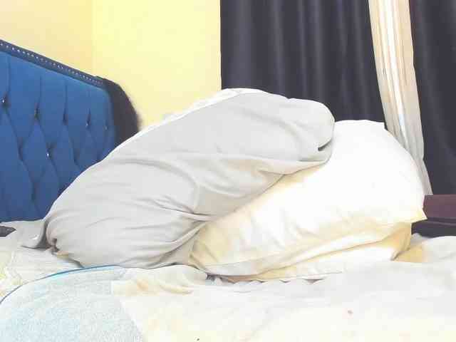 Lucienah webcam