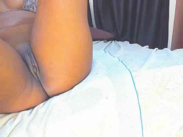 Lucienah webcam