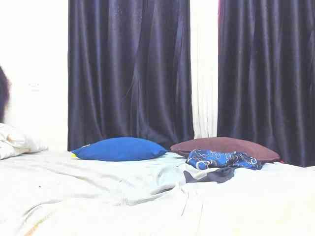 Lucienah webcam