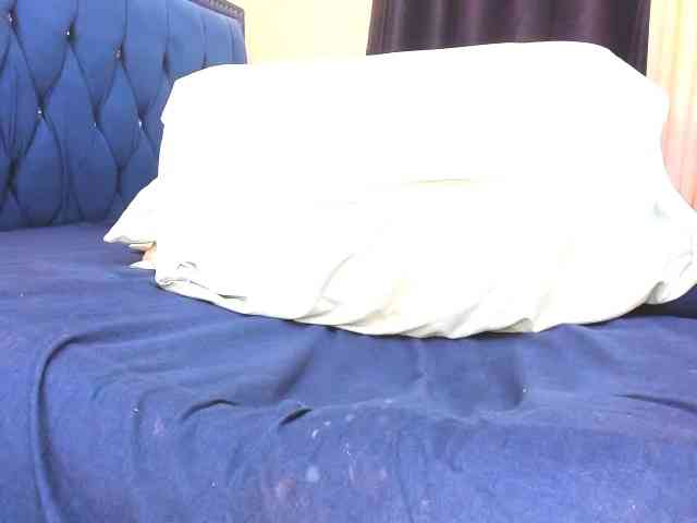 Lucienah webcam